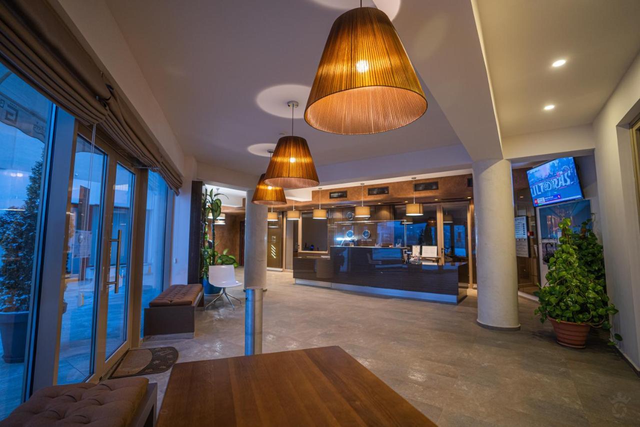 Grand Hotel Belvedere Brasov Luaran gambar