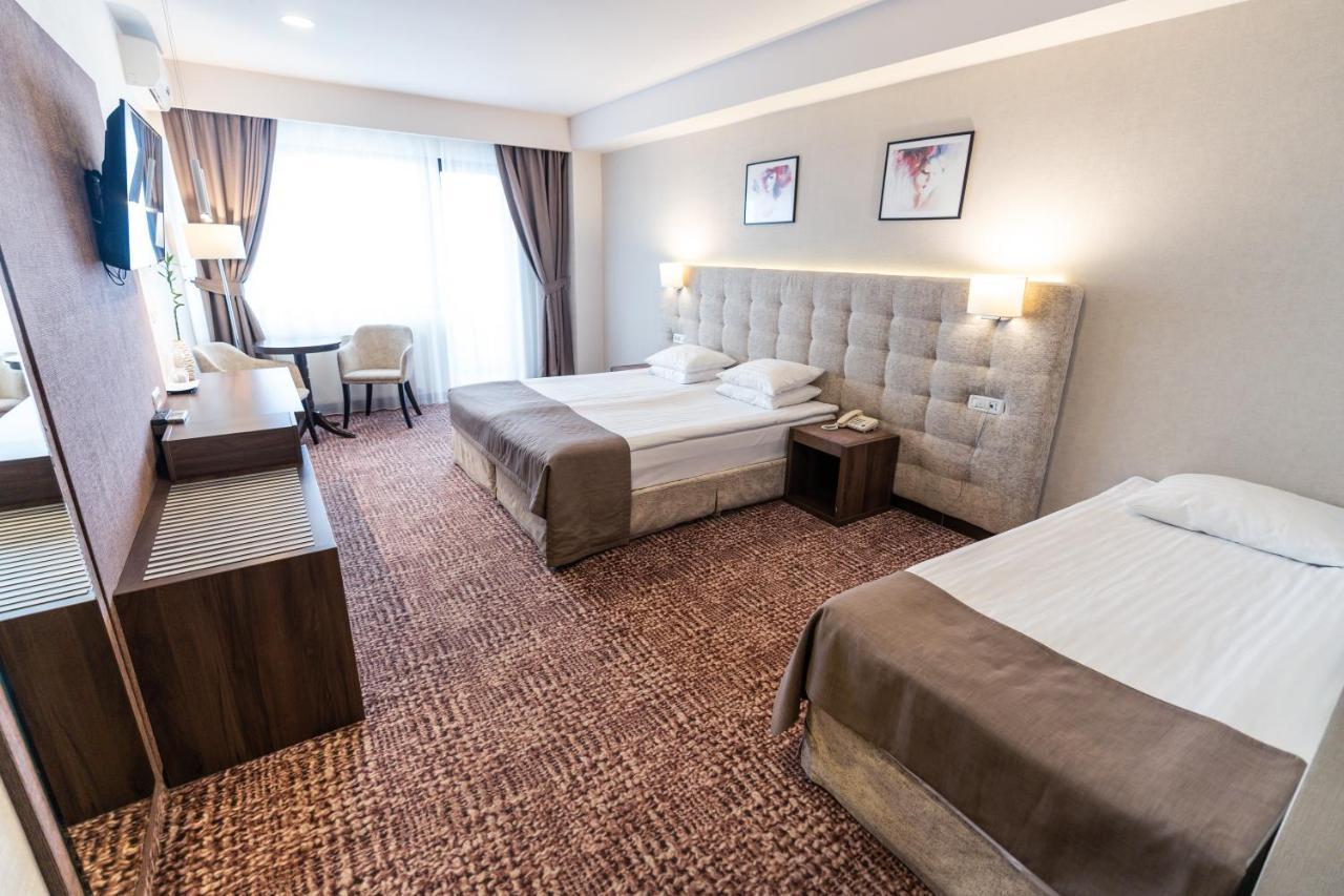 Grand Hotel Belvedere Brasov Luaran gambar