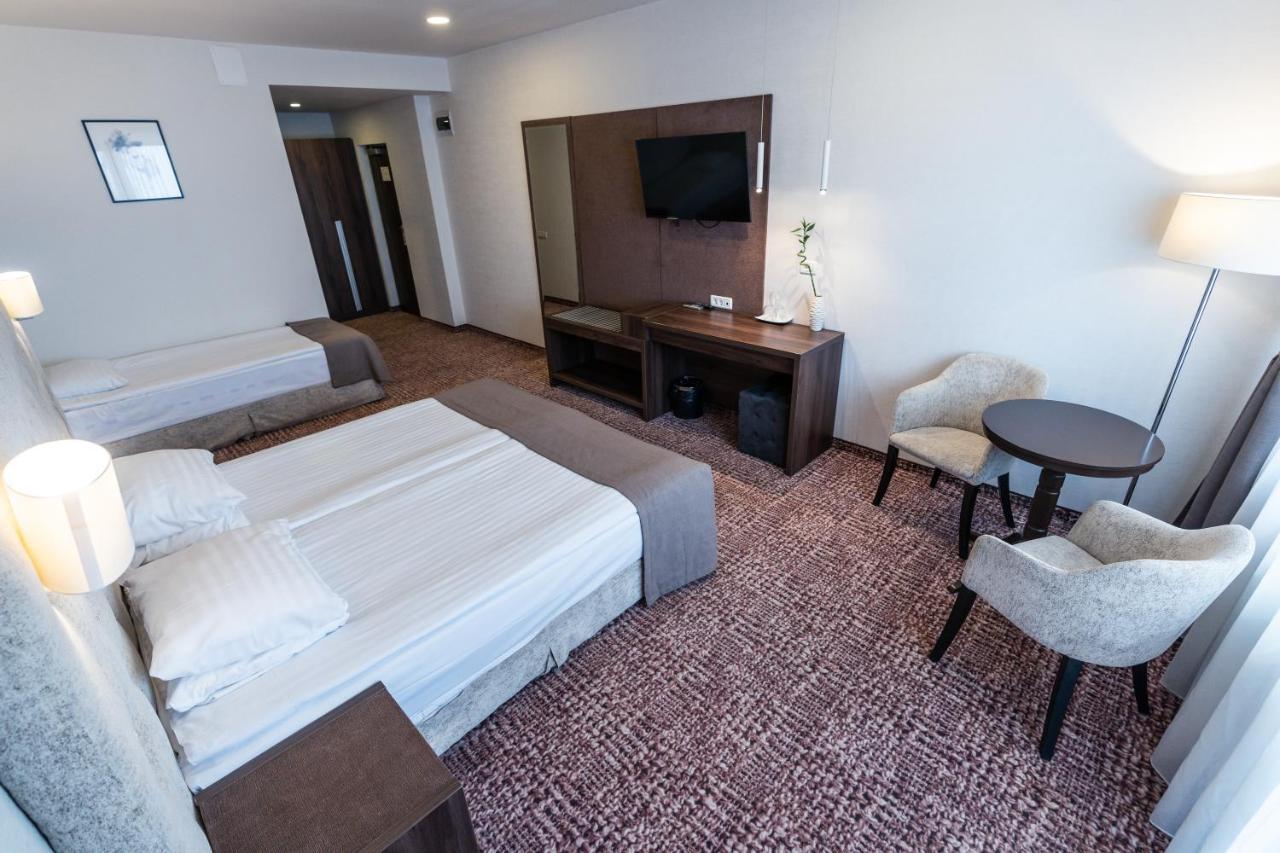 Grand Hotel Belvedere Brasov Luaran gambar