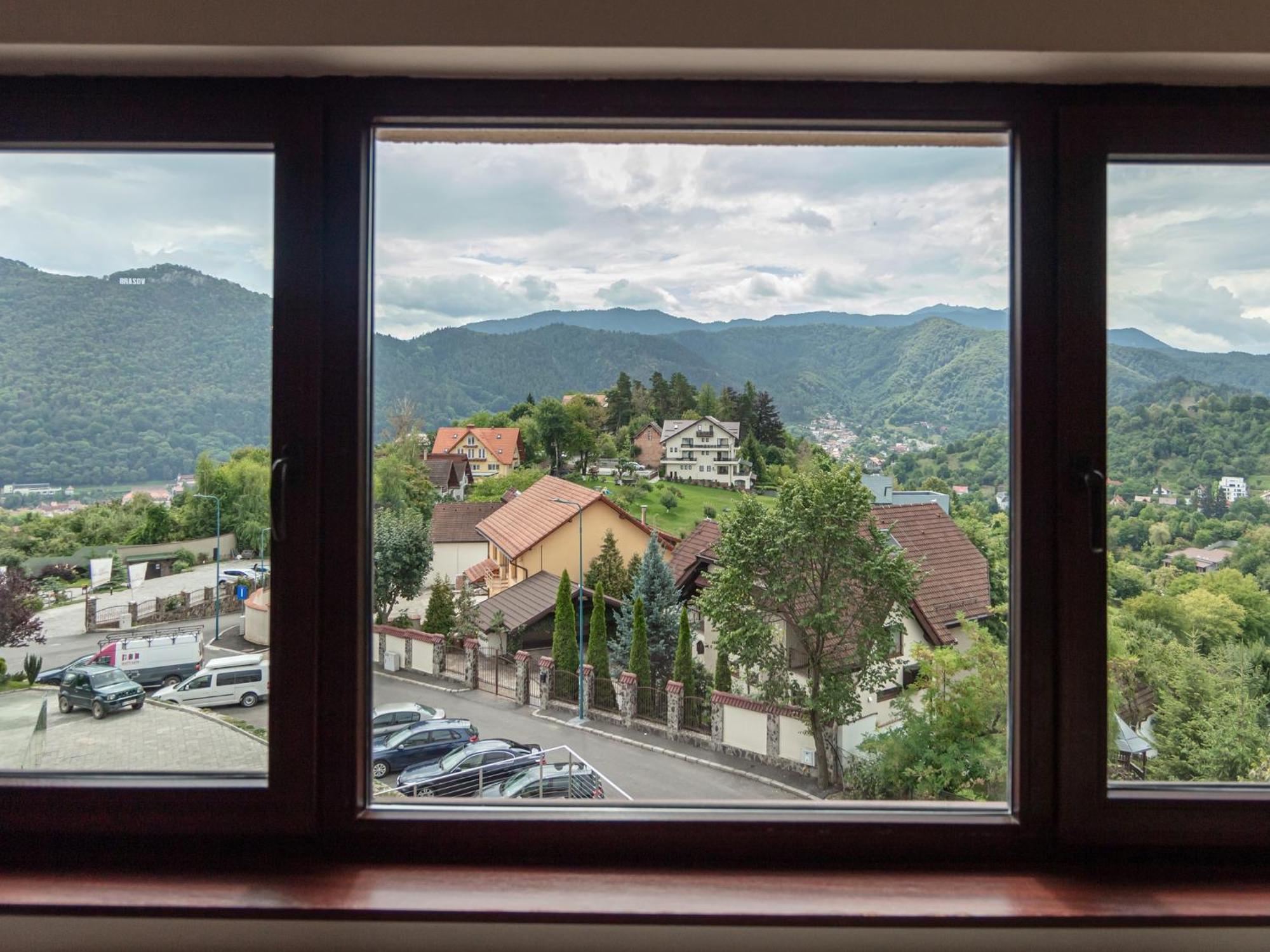 Grand Hotel Belvedere Brasov Luaran gambar