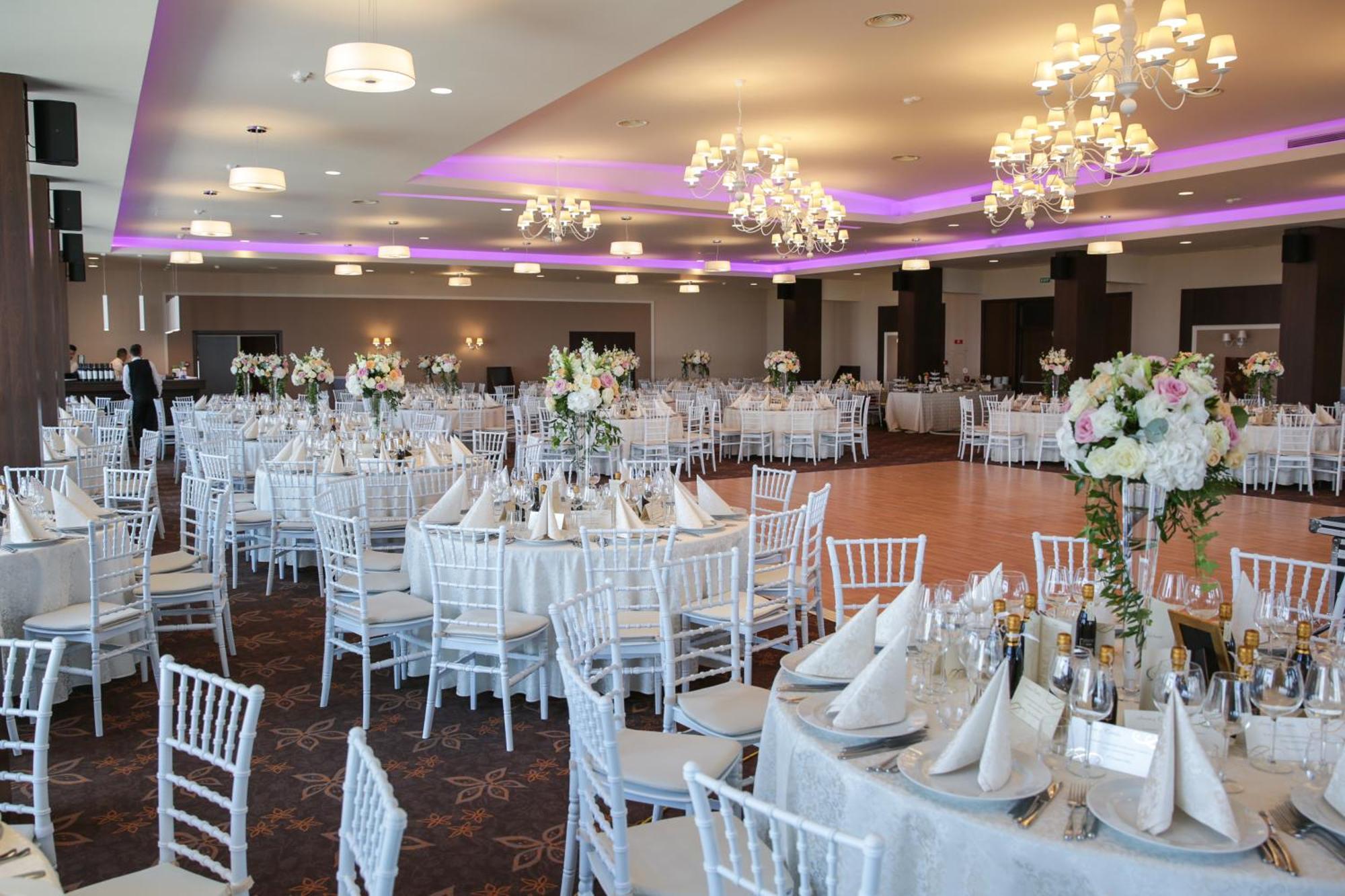 Grand Hotel Belvedere Brasov Luaran gambar